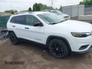 ✅ 2019 Jeep Cherokee Latitude Plus • VIN: 1C4PJLLX8KD160404 • Lot: 42281376. Listed on IAAI with 20,566 mi. Free auction sales archive from the USA and detailed vehicle history report at DreamBid. Image 14.