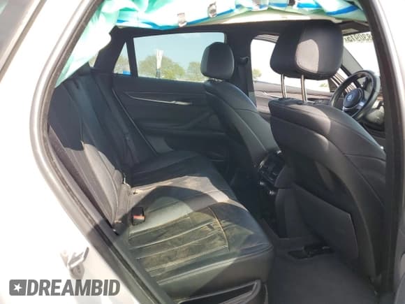 ✅ 2017 BMW X6 sDrive35i • VIN: 5UXKU0C36H0G68031 • Lot: 52830915. Wystawiony na Copart z przebiegiem 67 224 mil. Bezpłatny archiwum sprzedaży aukcyjnych z USA i szczegółowy raport historii pojazdu na DreamBid. Zdjęcie 11.