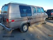 ✅ 1994 Chevrolet Chevy Van • VIN: 1GBEG25K4RF175888 • Лот: 43712164. Опубликован ранее на IAAI с пробегом 151 829 миль. Бесплатный доступ к архиву аукционных продаж из США и подробный отчёт об истории автомобиля на DreamBid. Изображение 4.