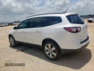 2017 Chevrolet Traverse LT z VIN 1GNKRGKD2HJ204092, wystawiony jako Copart lot #63834835 z przebiegiem 140 821 mil mil oraz Szkoda całkowita • Salvage title. Historia ofert i sprzedaży dostępna na DreamBid. Obrazek 2.