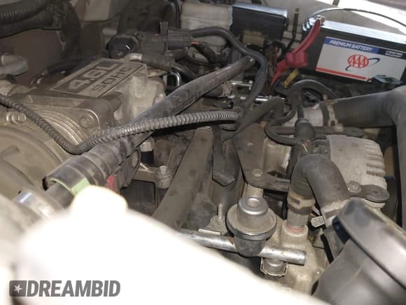 ✅ 2005 Ford Explorer Limited • VIN: 1FMDU75W65UB48550 • Lot: 43070203. Wystawiony na IAAI z przebiegiem 76 078 mil. Bezpłatny archiwum sprzedaży aukcyjnych z USA i szczegółowy raport historii pojazdu na DreamBid. Zdjęcie 10.