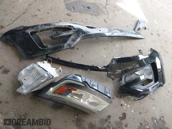 ✅ 2017 Ford Explorer XLT • VIN: 1FM5K8D82HGC79254 • Lot: 41958610. Wystawiony na IAAI z przebiegiem Nie podano. Bezpłatny archiwum sprzedaży aukcyjnych z USA i szczegółowy raport historii pojazdu na DreamBid. Zdjęcie 12.