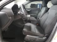 ✅ 2022 Polestar 2 • VIN: LPSED3KA3NL051282 • Lot: 91716625. Wystawiony na Copart z przebiegiem 74 818 mil. Bezpłatny archiwum sprzedaży aukcyjnych z USA i szczegółowy raport historii pojazdu na DreamBid. Zdjęcie 7.