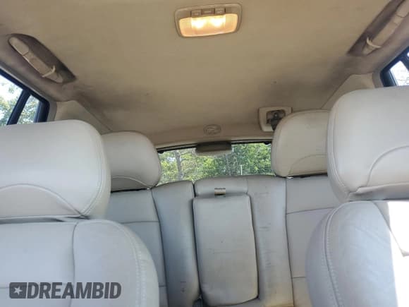 ✅ 2005 Hyundai Santa Fe GLS • VIN: KM8SC13D45U931388 • Lot: 71326895. Listed on Copart with 256,574 mi. Free auction sales archive from the USA and detailed vehicle history report at DreamBid. Image 10.