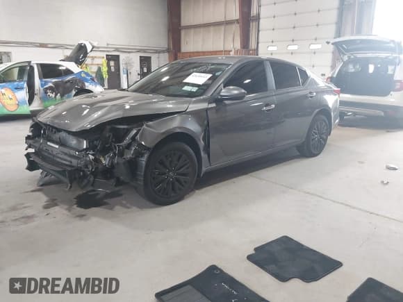 ✅ 2025 Nissan Altima SV • VIN: 1N4BL4DW5SN308265 • Лот: 42650643. Опубликован ранее на IAAI с пробегом 10 192 миль. Бесплатный доступ к архиву аукционных продаж из США и подробный отчёт об истории автомобиля на DreamBid. Изображение 18.