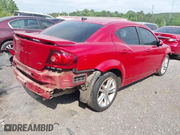 ✅ 2013 Dodge Avenger SXT • VIN: 1C3CDZCGXDN602898 • Lot: 42075171. Listed on IAAI with 135,423 mi. Free auction sales archive from the USA and detailed vehicle history report at DreamBid. Image 4.
