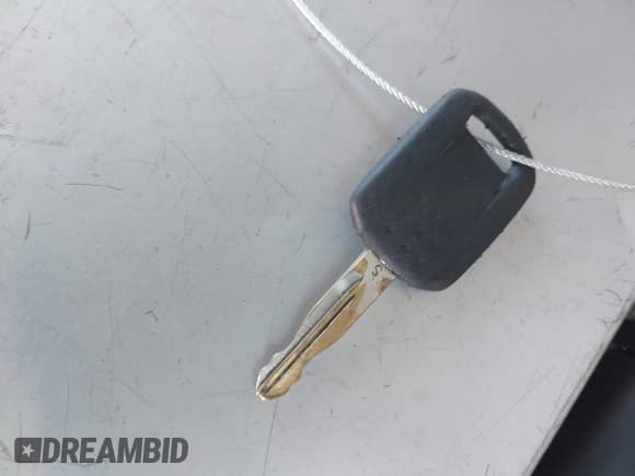 ✅ 2004 Mercury Mountaineer Convenience • VIN: 4M2DU66WX4ZJ03054 • Лот: 42041152. Опубликован ранее на IAAI с пробегом 280 326 миль. Бесплатный доступ к архиву аукционных продаж из США и подробный отчёт об истории автомобиля на DreamBid. Изображение 11.