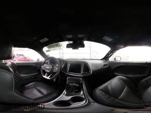 2019 Dodge Challenger SRT Hellcat Redeye Widebody z VIN 2C3CDZL97KH694866, wystawiony jako IAAI lot #43347716 z przebiegiem Nie podano mil oraz . Historia ofert i sprzedaży dostępna na DreamBid. Obrazek 19.