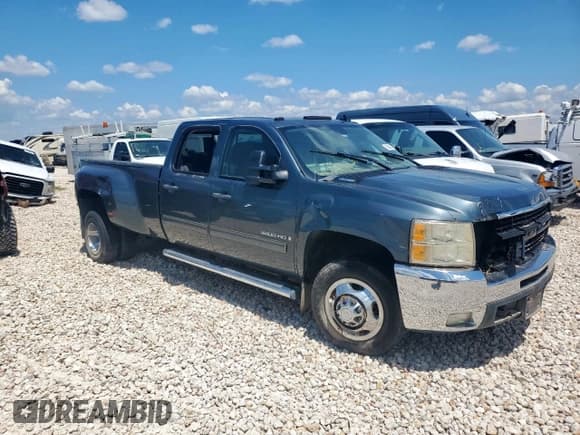 ✅ 2009 Chevrolet Silverado 1500 • VIN: 1GCJC83689F104417 • Лот: 65464745. Опубликован ранее на Copart с пробегом Не указан. Бесплатный доступ к архиву аукционных продаж из США и подробный отчёт об истории автомобиля на DreamBid. Изображение 4.