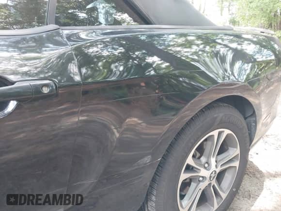 2014 Ford Mustang V6 с VIN 1ZVBP8EM4E5325594, выставлен на аукционе IAAI как лот 42717148 с пробегом 102 386 миль миль и . История ставок и продаж доступна на DreamBid. Изображение 17.