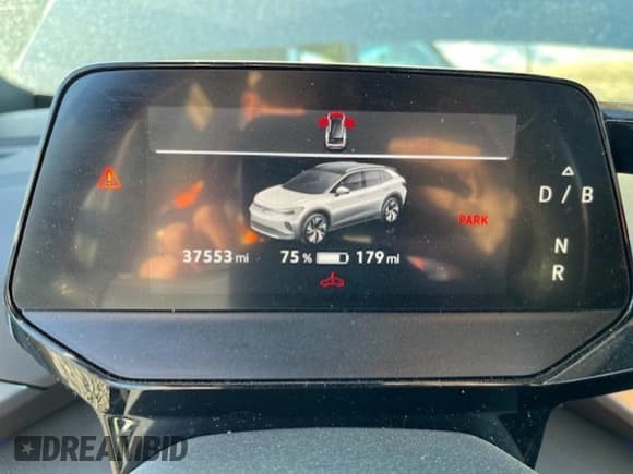 ✅ 2022 Volkswagen ID.4 Pro • VIN: WVGJNPE28NP070672 • Lot: 80671314. Listed on Copart with 37,553 mi. Free auction sales archive from the USA and detailed vehicle history report at DreamBid. Image 9.