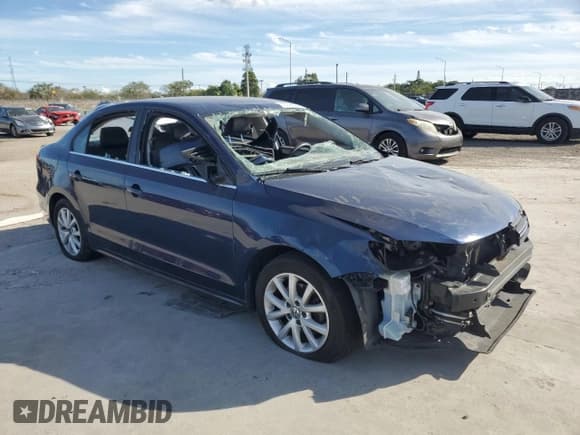 ✅ 2013 Volkswagen Jetta SE • VIN: 3VWDP7AJ9DM211047 • Lot: 86066894. Listed on Copart with Not provided. Free auction sales archive from the USA and detailed vehicle history report at DreamBid. Image 4.