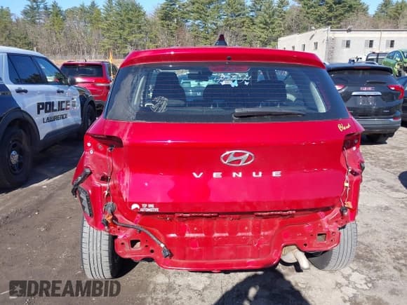 ✅ 2021 Hyundai Venue SE • VIN: KMHRB8A37MU126746 • Lot: 41753421. Listed on IAAI with 49,928 mi. Free auction sales archive from the USA and detailed vehicle history report at DreamBid. Image 17.