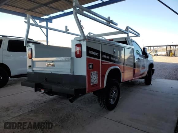 ✅ 2024 Chevrolet Silverado 1500 • VIN: 1GB0WLE79RF357732 • Лот: 89190405. Опубликован ранее на Copart с пробегом 1 511 миль. Бесплатный доступ к архиву аукционных продаж из США и подробный отчёт об истории автомобиля на DreamBid. Изображение 3.