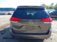 ✅ 2013 Toyota Sienna LE • VIN: 5TDKK3DC5DS364054 • Lot: 43352262. Listed on IAAI with 153,877 mi. Free auction sales archive from the USA and detailed vehicle history report at DreamBid. Image 17.