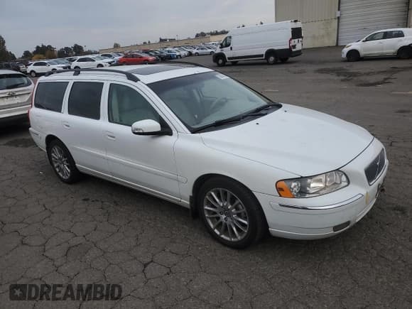 ✅ 2007 Volvo V70 2.5L Turbo • VIN: YV1SW592672633670 • Lot: 90690065. Listed on Copart with 109,858 mi. Free auction sales archive from the USA and detailed vehicle history report at DreamBid. Image 4.
