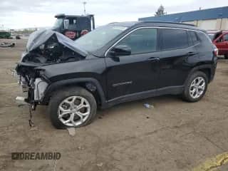 2024 Jeep Compass Latitude с VIN 3C4NJDBN6RT109582, выставлен на аукционе Copart как лот 86414165 с пробегом 54 448 миль миль и Списание • Salvage title. История ставок и продаж доступна на DreamBid. Изображение 1.