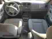 2006 Dodge Dakota ST z VIN 1D7HE28K56S533471, wystawiony jako Copart lot #83462934 z przebiegiem 114 097 mil mil oraz Szkoda całkowita • Salvage title. Historia ofert i sprzedaży dostępna na DreamBid. Obrazek 8.