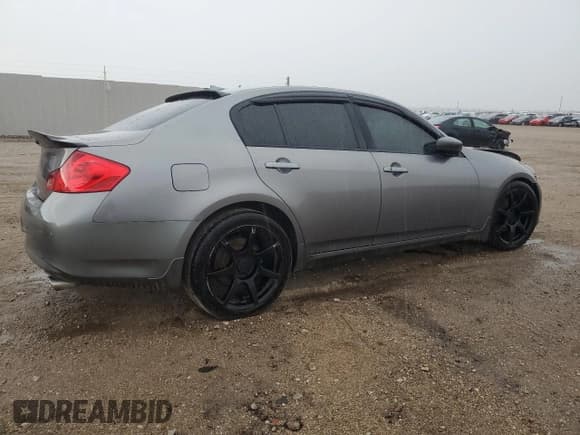 ✅ 2013 Infiniti G37 Journey • VIN: JN1CV6APXDM301504 • Lot: 57206065. Listed on Copart with 100,823 mi. Free auction sales archive from the USA and detailed vehicle history report at DreamBid. Image 3.