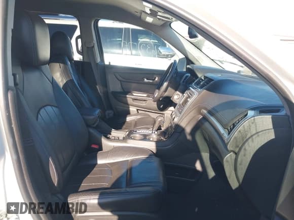 ✅ 2015 GMC Acadia SLT • VIN: 1GKKVSKD0FJ308606 • Lot: 43632179. Listed on IAAI with Not provided. Free auction sales archive from the USA and detailed vehicle history report at DreamBid. Image 5.