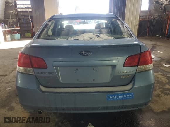 ✅ 2010 Subaru Legacy Premium All-Weather Anniversary • VIN: 4S3BMBC68A3246156 • Lot: 42862665. Wystawiony na Copart z przebiegiem 102 951 mil. Bezpłatny archiwum sprzedaży aukcyjnych z USA i szczegółowy raport historii pojazdu na DreamBid. Zdjęcie 6.