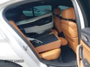 ✅ 2018 BMW 5 Series 540i • VIN: WBAJE5C53JWA96389 • Lot: 43081206. Listed on IAAI with 110,290 mi. Free auction sales archive from the USA and detailed vehicle history report at DreamBid. Image 8.