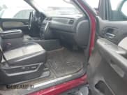 ✅ 2007 Chevrolet Tahoe LT • VIN: 1GNFK130X7R398580 • Lot: 43762910. Wystawiony na IAAI z przebiegiem 202 350 mil. Bezpłatny archiwum sprzedaży aukcyjnych z USA i szczegółowy raport historii pojazdu na DreamBid. Zdjęcie 5.