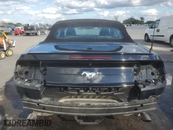 ✅ 2023 Ford Mustang EcoBoost Premium • VIN: 1FATP8UH5P5103683 • Lot: 89469315. Listed on Copart with 56,890 mi. Free auction sales archive from the USA and detailed vehicle history report at DreamBid. Image 6.