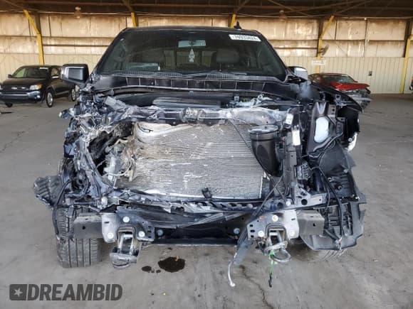 ✅ 2022 Chevrolet Silverado 1500 High Country • VIN: 1GCPAFED4NZ537631 • Лот: 76933424. Опубликован ранее на Copart с пробегом 19 794 миль. Бесплатный доступ к архиву аукционных продаж из США и подробный отчёт об истории автомобиля на DreamBid. Изображение 5.