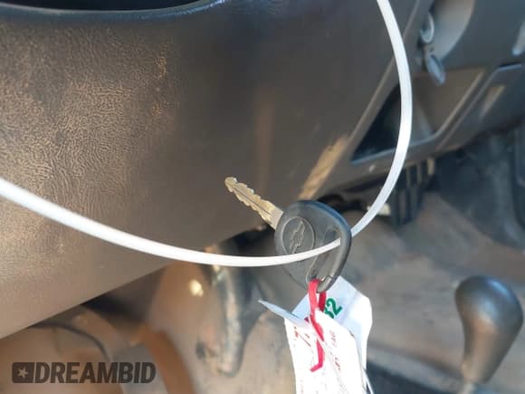 ✅ 2006 Chevrolet Silverado 2500HD LT3 • VIN: 1GCHK23D26F251258 • Лот: 41717697. Опубликован ранее на IAAI с пробегом Не указан. Бесплатный доступ к архиву аукционных продаж из США и подробный отчёт об истории автомобиля на DreamBid. Изображение 11.