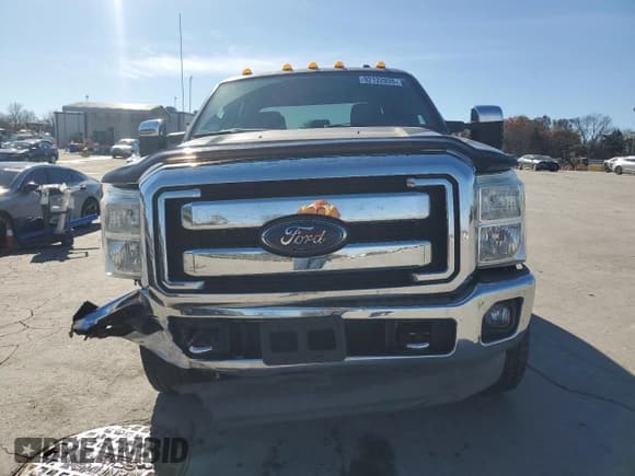 ✅ 2014 Ford F-250 Lariat • VIN: 1FT7W2BT1EEB05821 • Lot: 92122035. Listed on Copart with 192,676 mi. Free auction sales archive from the USA and detailed vehicle history report at DreamBid. Image 5.