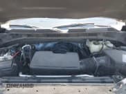 ✅ 2019 Chevrolet Silverado 1500 High Country • VIN: 3GCPWFED0KG128202 • Lot: 42626791. Wystawiony na IAAI z przebiegiem 132 247 mil. Bezpłatny archiwum sprzedaży aukcyjnych z USA i szczegółowy raport historii pojazdu na DreamBid. Zdjęcie 10.