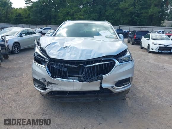 ✅ 2019 Buick Enclave Essence • VIN: 5GAERBKW9KJ188489 • Лот: 43124350. Опубликован ранее на IAAI с пробегом 101 495 миль. Бесплатный доступ к архиву аукционных продаж из США и подробный отчёт об истории автомобиля на DreamBid. Изображение 12.