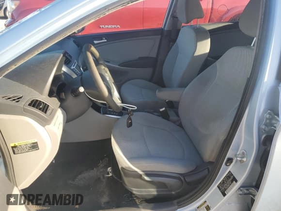 ✅ 2012 Hyundai Accent GS • VIN: KMHCT5AE4CU046421 • Лот: 74517334. Опубликован ранее на Copart с пробегом 50 525 миль. Бесплатный доступ к архиву аукционных продаж из США и подробный отчёт об истории автомобиля на DreamBid. Изображение 7.