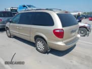 ✅ 2001 Chrysler Town & Country LXi • VIN: 2C8GP54LX1R206797 • Lot: 43010110. Wystawiony na IAAI z przebiegiem 139 323 mil. Bezpłatny archiwum sprzedaży aukcyjnych z USA i szczegółowy raport historii pojazdu na DreamBid. Zdjęcie 3.