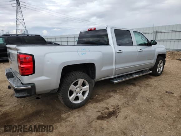 ✅ 2015 Chevrolet Silverado 1500 LT • VIN: 3GCPCREC6FG461107 • Lot: 81613455. Wystawiony na Copart z przebiegiem 137 993 mil. Bezpłatny archiwum sprzedaży aukcyjnych z USA i szczegółowy raport historii pojazdu na DreamBid. Zdjęcie 3.