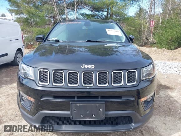 ✅ 2019 Jeep Compass Latitude • VIN: 3C4NJDBB9KT679054 • Lot: 41892388. Listed on IAAI with 61,382 mi. Free auction sales archive from the USA and detailed vehicle history report at DreamBid. Image 12.