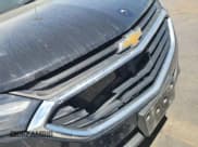 ✅ 2021 Chevrolet Equinox LS • VIN: 2GNAXHEV2M6116582 • Lot: 42400284. Wystawiony na IAAI z przebiegiem 115 990 mil. Bezpłatny archiwum sprzedaży aukcyjnych z USA i szczegółowy raport historii pojazdu na DreamBid. Zdjęcie 1.