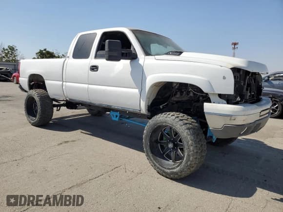 ✅ 2006 Chevrolet Silverado 1500 LT1 • VIN: 1GCEC19Z96Z212288 • Лот: 69451354. Опубликован ранее на Copart с пробегом 210 352 миль. Бесплатный доступ к архиву аукционных продаж из США и подробный отчёт об истории автомобиля на DreamBid. Изображение 4.