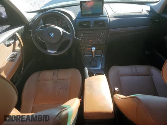 ✅ 2010 BMW X3 xDrive30i • VIN: WBXPC9C45AWJ33282 • Лот: 92026885. Опубликован ранее на Copart с пробегом 149 925 миль. Бесплатный доступ к архиву аукционных продаж из США и подробный отчёт об истории автомобиля на DreamBid. Изображение 8.