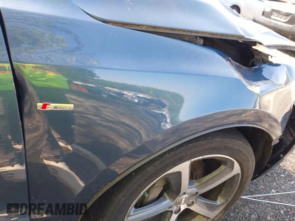 ✅ 2015 Audi Q5 Premium Plus • VIN: WA1DGAFP8FA088753 • Лот: 41983265. Опубликован ранее на IAAI с пробегом 55 077 миль. Бесплатный доступ к архиву аукционных продаж из США и подробный отчёт об истории автомобиля на DreamBid. Изображение 20.