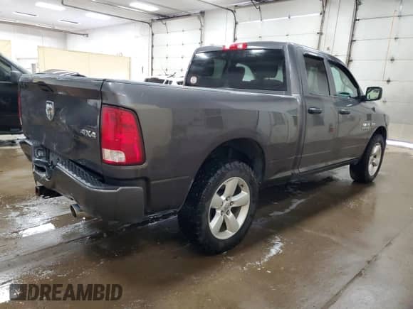 2015 Ram 1500 Tradesman with VIN 1C6RR7FT8FS667040, listed as a Copart auction lot 65047515 with 100,027 mi miles and Clean title. Bid and sale history available at DreamBid. Image 3.