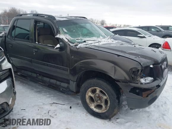 ✅ 2005 Ford Explorer Sport Trac XLS • VIN: 1FMZU67KX5UA71613 • Lot: 43821495. Listed on IAAI with 239,645 mi. Free auction sales archive from the USA and detailed vehicle history report at DreamBid. Image 1.