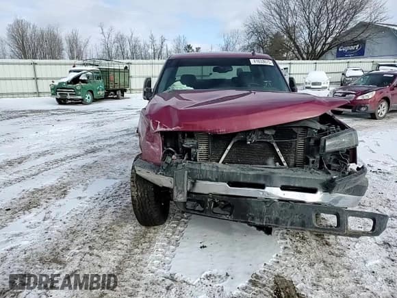 ✅ 2006 Chevrolet Silverado 2500HD LT1 • VIN: 1GCHK23D26F186329 • Lot: 41633675. Wystawiony na Copart z przebiegiem 231 536 mil. Bezpłatny archiwum sprzedaży aukcyjnych z USA i szczegółowy raport historii pojazdu na DreamBid. Zdjęcie 11.