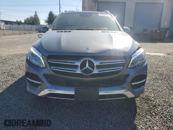 ✅ 2017 Mercedes-Benz GLE 350 • VIN: 4JGDA5HB5HA978030 • Lot: 81767125. Listed on Copart with 23,070 mi. Free auction sales archive from the USA and detailed vehicle history report at DreamBid. Image 5.