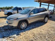 ✅ 2017 Jeep Cherokee Limited • VIN: 1C4PJLDS5HW643008 • Lot: 87228375. Listed on Copart with 182,828 mi. Free auction sales archive from the USA and detailed vehicle history report at DreamBid. Image 1.