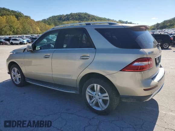 ✅ 2012 Mercedes-Benz M 350 • VIN: 4JGDA5HB8CA035302 • Лот: 85848285. Опубликован ранее на Copart с пробегом 168 916 миль. Бесплатный доступ к архиву аукционных продаж из США и подробный отчёт об истории автомобиля на DreamBid. Изображение 2.