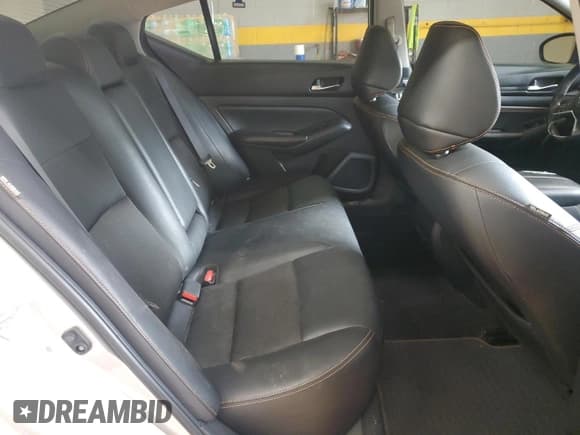 ✅ 2020 Nissan Altima SR • VIN: 1N4BL4CVXLC204988 • Лот: 81899425. Опубликован ранее на Copart с пробегом 98 574 миль. Бесплатный доступ к архиву аукционных продаж из США и подробный отчёт об истории автомобиля на DreamBid. Изображение 10.