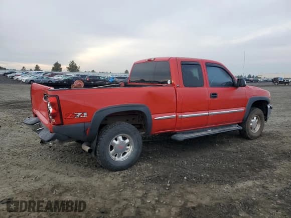 ✅ 2002 GMC Sierra 1500 SLE • VIN: 2GTEK19T521241062 • Lot: 82465625. Listed on Copart with 212,956 mi. Free auction sales archive from the USA and detailed vehicle history report at DreamBid. Image 3.