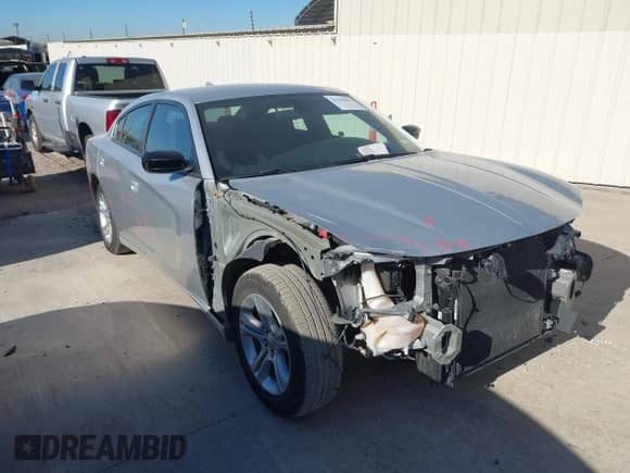 2023 Dodge Charger SXT z VIN 2C3CDXBG9PH690801, wystawiony jako IAAI lot #43584697 z przebiegiem 46 293 mil mil oraz . Historia ofert i sprzedaży dostępna na DreamBid. Obrazek 1.